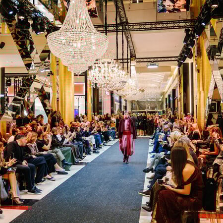 Stay Golden Fashion Show: Το πιο Golden fashion show της χρονιάς στο Golden Hall