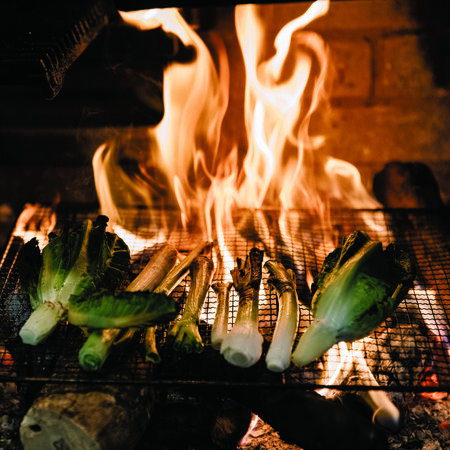 Ξαναβρίσκουμε την ουσία του καλού φαγητού στην αθηναϊκή εστίαση