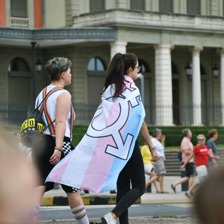 Στη χώρα που θεωρείται πρότυπο ισότητας, οι γυναίκες αναγκάζονται να αποσυρθούν από τη δημόσια ζωή 