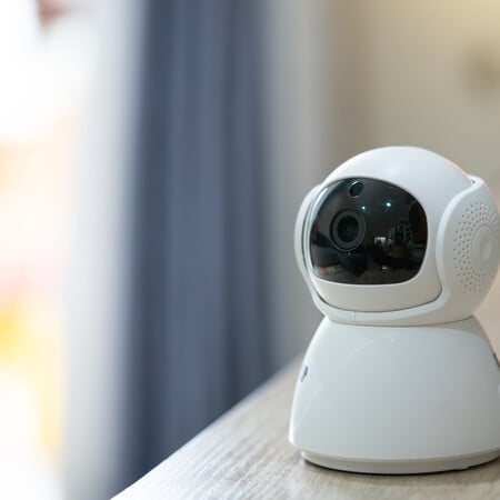 Κύκλωμα χακάρε 120.000 κάμερες σε σπίτια και διέθετε βίντεο με ιδιωτικές στιγμές