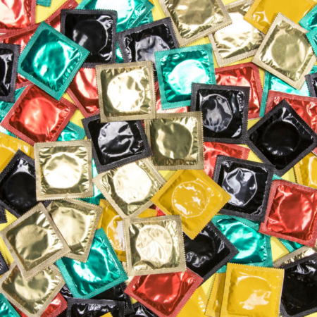 Η Κίνα φορολογεί τα προφυλακτικά για να τονώσει τις γεννήσεις