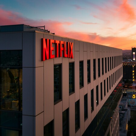 NETFLIX WARNER ΕΞΑΓΟΡΑ