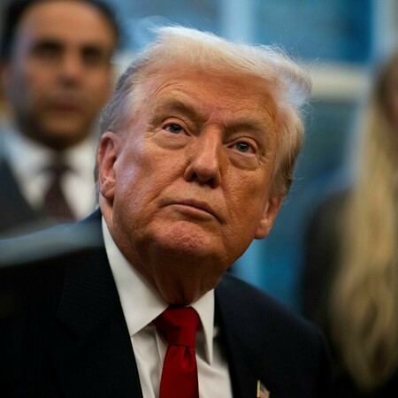 Λευκός Οίκος: Αξιωματικός του Πολεμικού Ναυτικού διέταξε το δεύτερο πλήγμα σε πλοίο της Βενεζουέλας