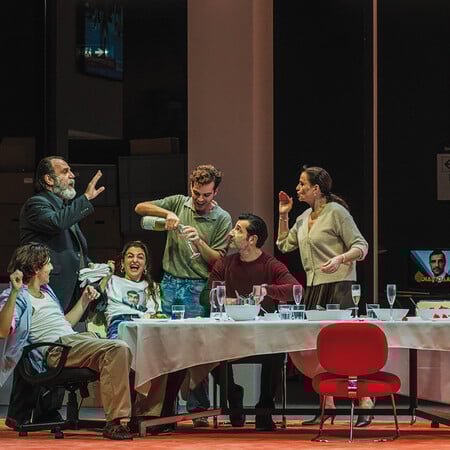 Έτρεξες μακριά, αλλά δεν έφυγες ποτέ 