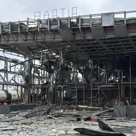 Η Ρωσία «χτυπά» τους τομείς της ενέργειας και των μεταφορών στην Ουκρανία, σύμφωνα με το Κίεβο