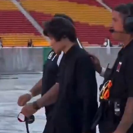 Έδιωξαν από συναυλία της Lady Gaga τον άνδρα που είχε ορμήσει πάνω στην Αριάνα Γκράντε 