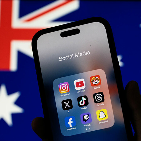 SOCIAL MEDIA ΑΥΣΤΡΑΛΙΑ ΑΠΑΓΟΡΕΥΣΗ ΕΦΗΒΟΙ