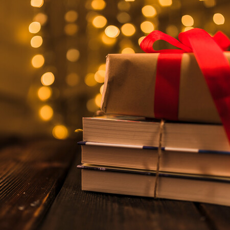 Πείτε «χρόνια πολλά» με ένα βιβλίο