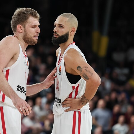 ΟΛΥΜΠΙΑΚΟΣ ΒΑΛΕΝΘΙΑ ΣΕΦ 