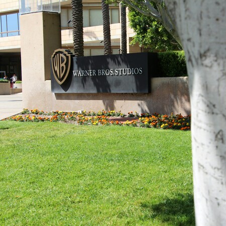 Η Warner Bros φέρεται να απορρίπτει την προσφορά εξαγοράς της Paramount