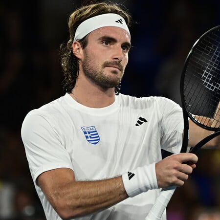 Στέφανος Τσιτσιπάς: Ο δικηγόρος του προσκόμισε στοιχεία που δείχνουν ότι δεν οδηγούσε ο τενίστας