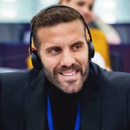 ΝΙΚΟΣ ΠΑΠΠΑΣ ΕΠΙΘΕΣΗ ΔΗΜΟΣΙΟΓΡΑΦΟΣ