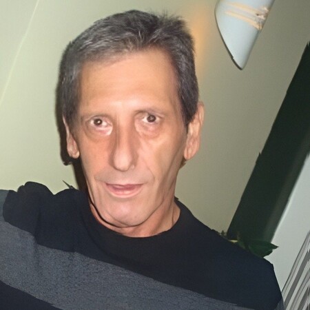 ΞΕΝΟΦΩΝ ΖΗΚΙΔΗΣ ΔΗΜΟΣΙΟΓΡΑΦΟΣ ΕΡΤ