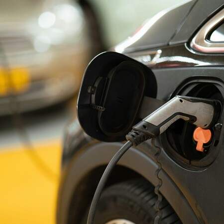 ΚΙΝΟΥΜΑΙ ΗΛΕΚΤΡΙΚΑ 3 ΠΑΡΑΤΑΣΗ