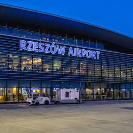 Πολωνία: Κλειστά δύο αεροδρόμια λόγω των ρωσικών επιθέσεων στην Ουκρανία