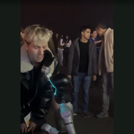 ΡΟΜΠΟΤ ΟΥΖΜΠΕΚΙΣΤΑΝ ΧΑΣΤΟΥΚΙ