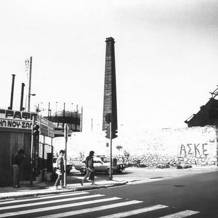 Γκάζι: Από εργατική συνοικία, «λούνα παρκ» της νύχτας