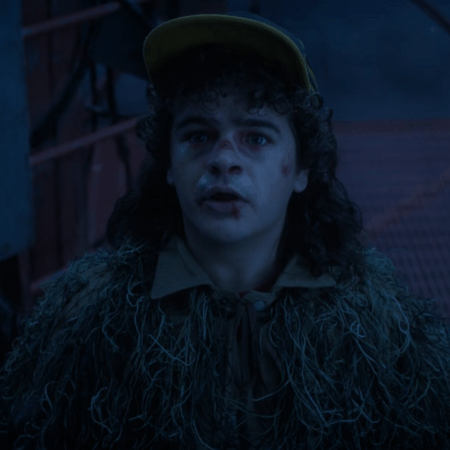 Stranger Things: Γιατί το «Heroes» του David Bowie επιλέχθηκε για το τέλος της σειράς;