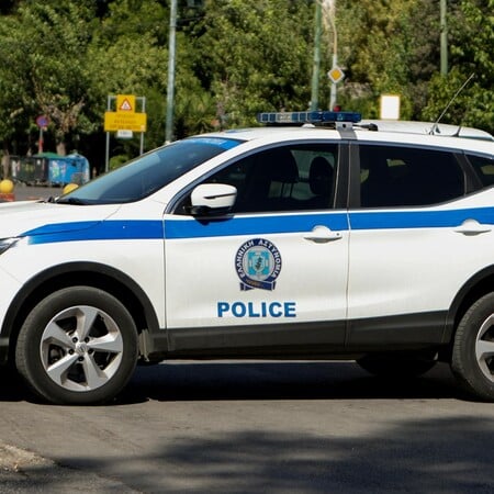 ΣΕΡΡΕΣ ΑΝΗΛΙΚΟΙ ΝΕΚΡΟΣ