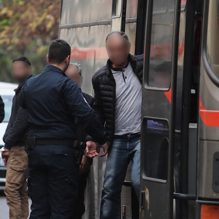 ΑΣΤΥΝΟΜΙΚΟΣ ΒΟΥΛΗ ΔΙΚΗ ΚΑΚΟΠΟΙΗΣΗ ΑΝΗΛΙΚΩΝ ΠΑΙΔΙΑ