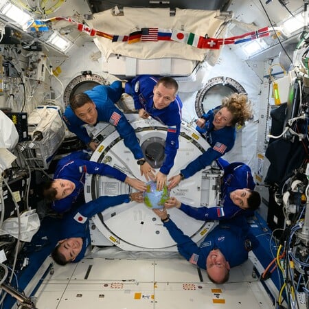 Η NASA εξετάζει την πρόωρη επιστροφή μέλους αποστολής που βρίσκεται στον Διεθνή Διαστημικό Σταθμό - Ο λόγος