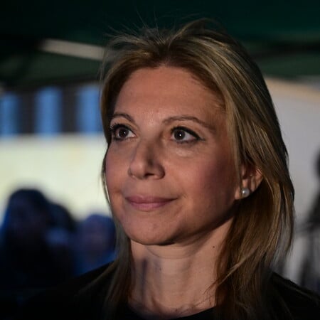 Μαρία Καρυστιανού: Παραιτήθηκε από το Δ.Σ. του Συλλόγου Συγγενών Θυμάτων των Τεμπών