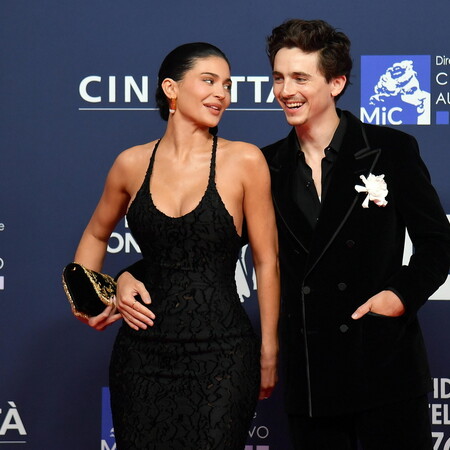 ΤΙΜΟΤΕ ΣΑΛΑΜΕ ΧΡΥΣΕΣ ΣΦΑΙΡΕΣ ΣΕΝΤ ΕΤΙΕΝ