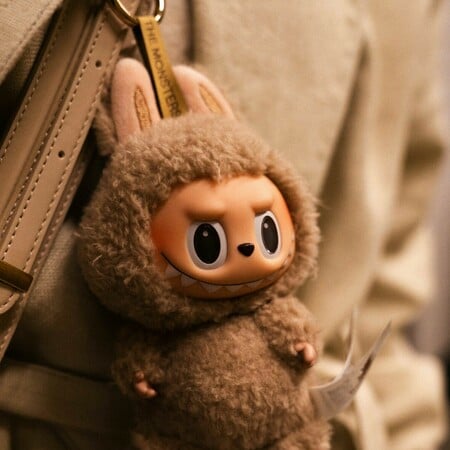 LABUBU ΕΡΓΑΖΟΜΕΝΟΙ ΕΚΜΕΤΑΛΛΕΥΣΗ