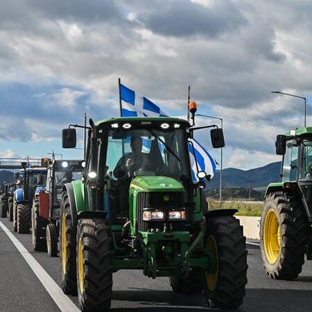 Αγρότες: «Δεν έχουμε σκοπό να κάνουμε σπιθαμή βήμα πίσω - Εν αναμονή για το ραντεβού τους με τον Κυριάκο Μητσοτάκη