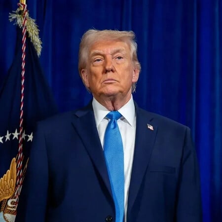 ΝΤΟΝΑΛΝΤ ΤΡΑΜΠ NETFLIX WARNER BROS