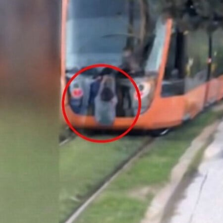 ΤΡΑΜ ΑΝΗΛΙΚΟΣ ΑΘΗΝΑ