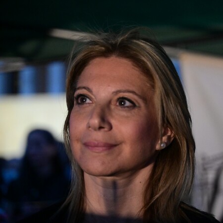 ΜΑΡΙΑ ΚΑΡΥΣΤΙΑΝΟΥ ΝΕΟ ΚΟΜΜΑ ΤΣΙΠΡΑΣ