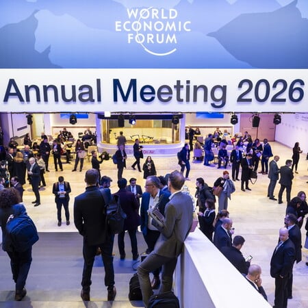 ΕΕ ΓΡΟΙΛΑΝΔΙΑ ΝΤΑΒΟΣ ΕΛΒΕΤΙΑ ΗΠΑ ΝΤΟΝΑΝΤ ΤΡΑΜΠ