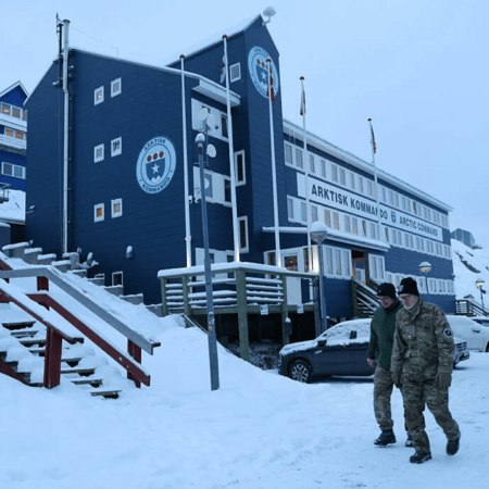ΓΡΟΙΛΑΝΔΙΑ ΟΔΗΓΟΣ ΚΡΙΣΗ ΤΡΑΜΠ