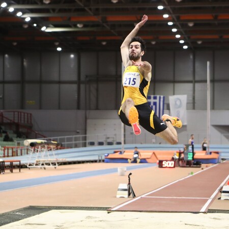 ΤΕΝΤΟΓΛΟΥ ΠΡΕΜΙΕΡΑ ΚΛΕΙΣΤΟ ΠΑΙΑΝΙΑΣ