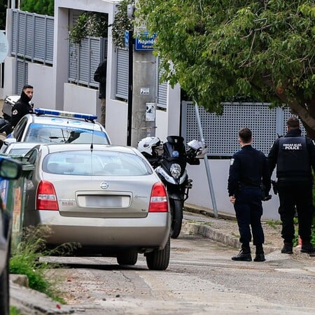 Γλυφάδα: «Θα σκοτώσω και τα αδέλφια μου» - Ο δράστης είχε δολοφονήσει τη μητέρα του το 2014