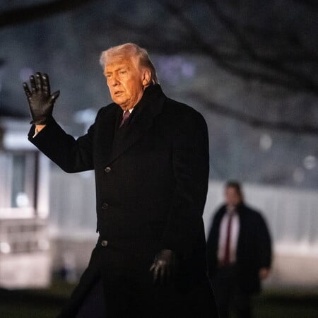 ΝΤΟΝΑΛΝΤ ΤΡΑΜΠ ΗΠΑ ΛΕΥΚΟΣ ΟΙΚΟΣ ΑΙΘΟΥΣΑ ΧΟΡΟΥ