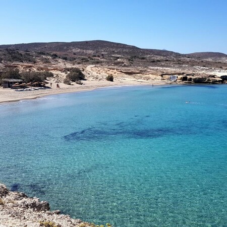 ΜΗΛΟΣ ΞΕΝΟΔΟΧΕΙΟ ΜΠΛΟΚΟ ΣΤΕ ΠΑΡΑΛΙΑ ΜΙΤΑΚΑΣ