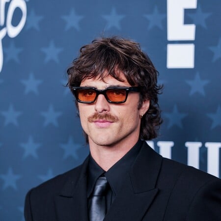 ΤΖΕΙΚΟΜΠ ΕΛΟΡΝΤΙ ΑΝΕΜΟΔΑΡΜΕΝΑ ΥΨΗ ΤΑΙΝΙΑ