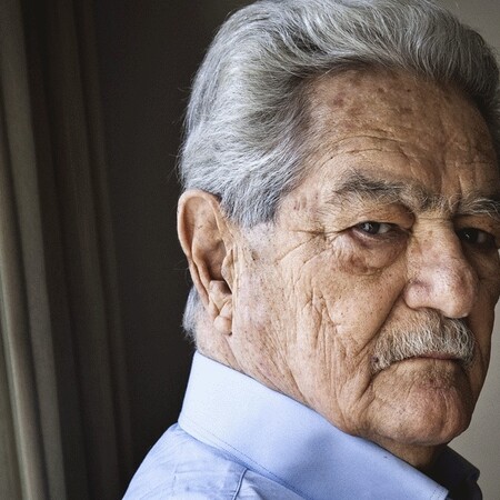 Κώστας Αξελός: «Για μας δεν υπήρχε ιερό και όσιο»