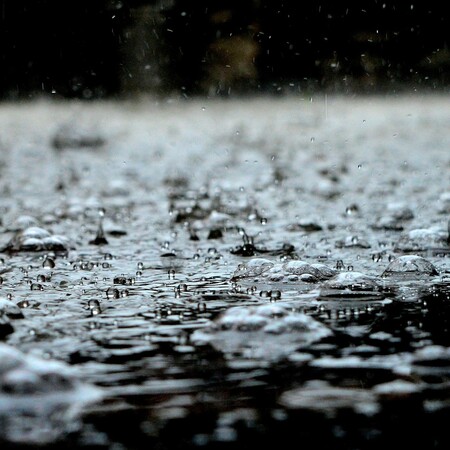 Καιρός: Εν αναμονή δύο διαδοχικών διαταραχών - Καταιγίδες, λασποβροχές και αφρικανική σκόνη