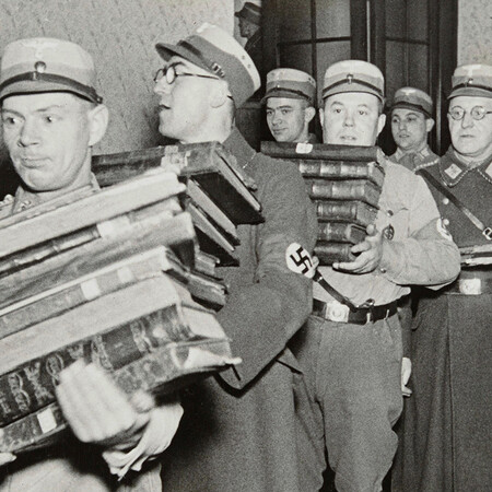 Πίστη και εξόντωση. Οι διανοούμενοι στην πολεμική μηχανή των SS