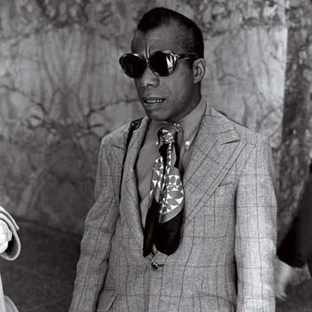 Ο Τζέιμς Μπόλντουιν εμπνέει τον Saint Laurent