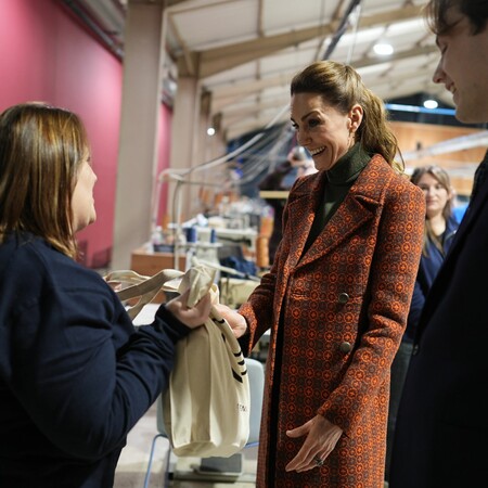 Κέιτ Μίντλετον: Η έκπληξή της σε κατάστημα με μεταχειρισμένα είδη - Γιατί επέλεξε το συγκεκριμένο