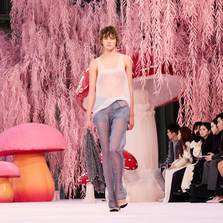 Yψηλή ραπτική: Ένα λουτρό ομορφιάς σε έναν άσχημο κόσμο