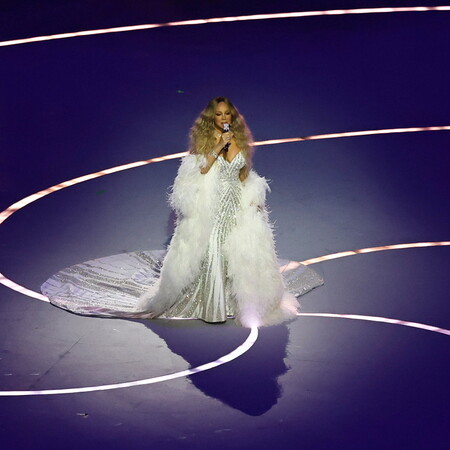 ΜΑΡΑΙΑ ΚΑΡΕΙ ΜΙΛΑΝΟ LIP SYNC