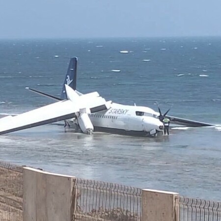 ΣΟΜΑΛΙΑ ΠΤΩΣΗ ΑΕΡΟΣΚΑΦΟΣ