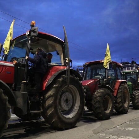 ΑΓΡΟΤΕΣ ΣΥΛΛΑΛΗΤΗΡΙΟ ΑΘΗΝΑ ΤΡΑΚΤΕΡ