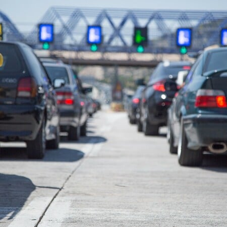 ΑΤΤΙΚΗ ΟΔΟΣ ΚΥΚΛΟΦΟΡΙΑΚΕΣ ΡΥΘΜΙΣΕΙΣ ΕΙΣΟΔΟΙ