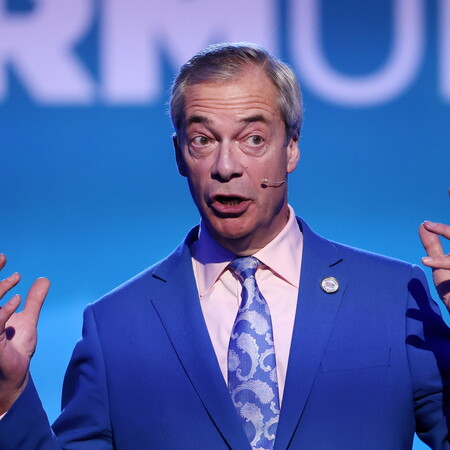 Μήπως ο Νάιτζελ Φάρατζ έχει πρόβλημα με τις γυναίκες;